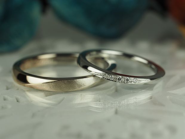 【Antille(アンティール)】【AUROA】ブラック＆ローズ／プラチナ