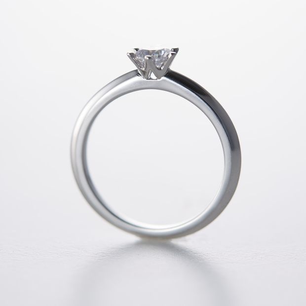 【鶴(mikoto)】【18EN-003】シルエットが美しいソリテールのシンプルな婚約指輪