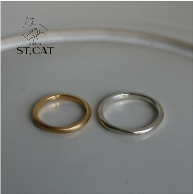【atelier ST, CAT(アトリエ エスティーキャット)】ラフなデッサンを思わせる洗練の輪【オーダー結婚指輪】Dessin