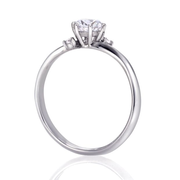 【DIAMOND DOT LAB(ダイアモンド ドット ラボ)】Ocean Bloom【オーシャンブルーム】のエンゲージジリング(婚約指輪)。