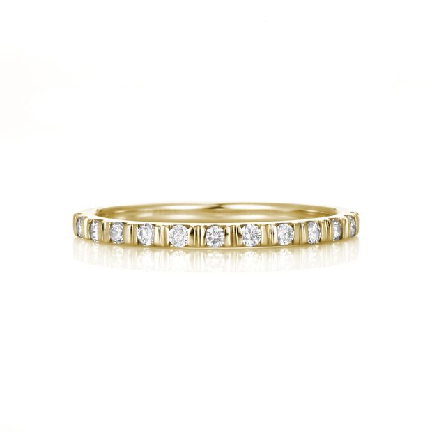 【DIAMOND DOT LAB(ダイアモンド ドット ラボ)】6MR-W-1　マリッジリング・エンゲージリング/ 縦レール留めハーフエタニティリング