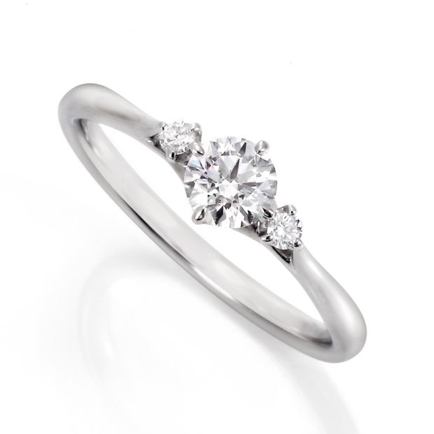 【DIAMOND DOT LAB(ダイアモンド ドット ラボ)】MILLENIUM 鍛造/PURE/婚約指輪