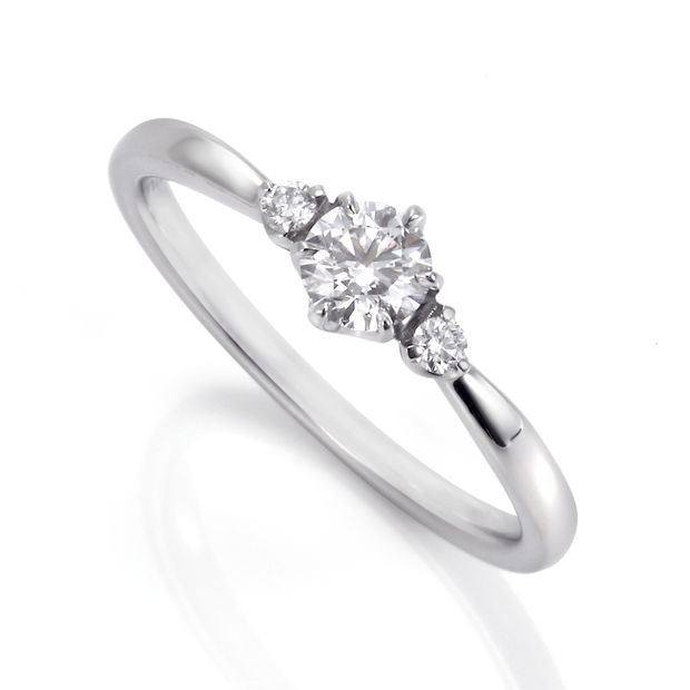 【DIAMOND DOT LAB(ダイアモンド ドット ラボ)】MILLENIUM 鍛造/MEMORY OF ETERNITY/婚約指輪