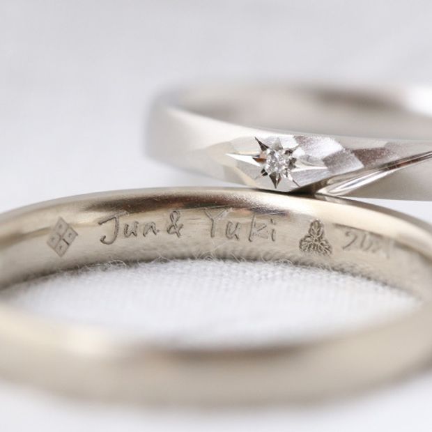 【atelier Kiona(アトリエキオナ)】【オーダーメイド】星形にセットしたダイヤをポイントに♪ツチメをちょい足し結婚指輪