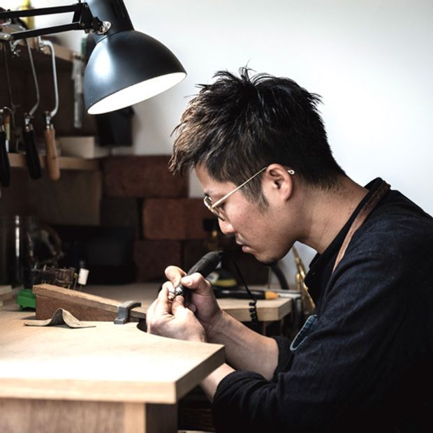 【atelier Kiona(アトリエキオナ)】【オーダーメイド】四角いダイヤに一目惚れ！ナチュラルで指に馴染むデザイン