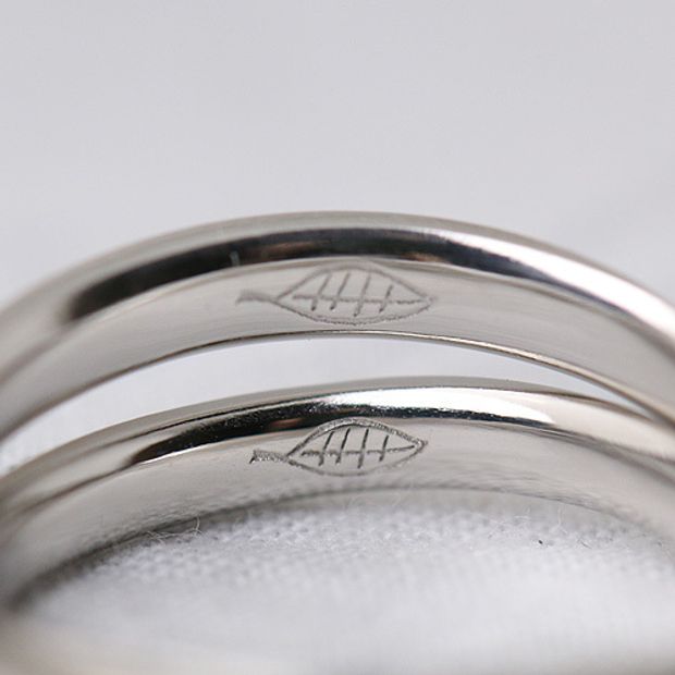 【atelier Kiona(アトリエキオナ)】【オーダーメイド】流れが綺麗！ダイヤ煌めくキレイ目デザインの結婚指輪★