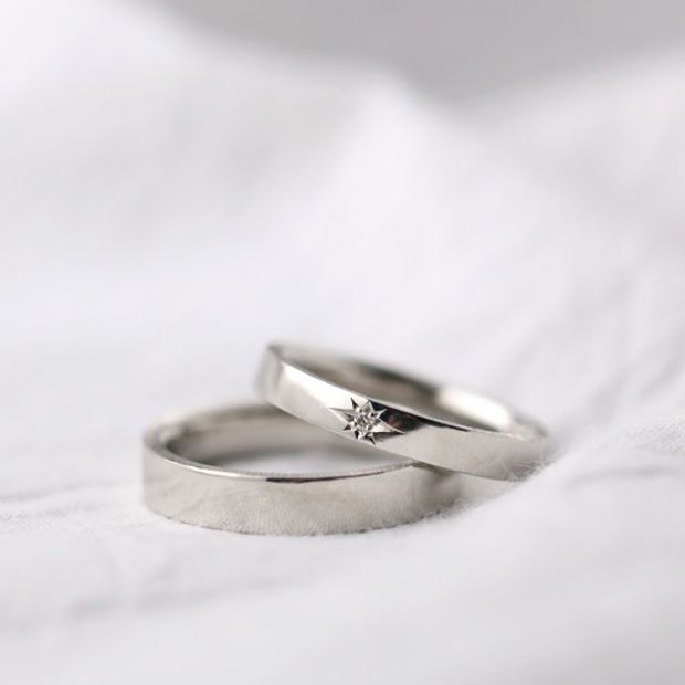 【atelier Kiona(アトリエキオナ)】【オーダーメイド】シンプルでかっこ良くてちょっとユニーク♪側面にテクスチャー！