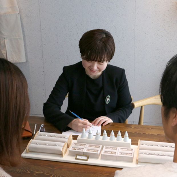 【atelier Kiona(アトリエキオナ)】【オーダーメイド】アンティークなのにポップ！お洒落でかわいい結婚指輪♪