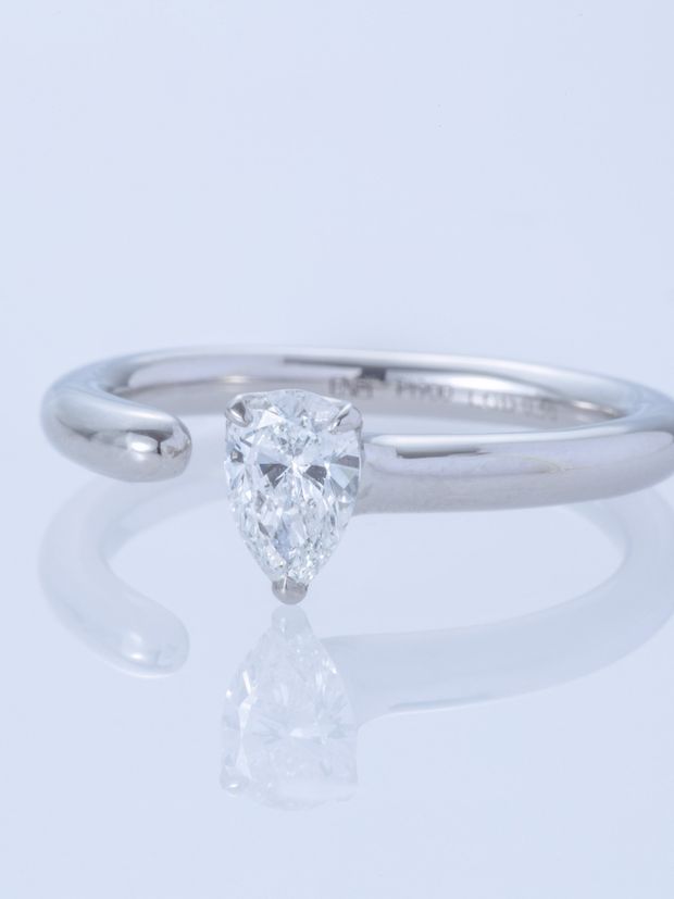 【ENEY(エネイ)】ONE PT900 0.5CT PEAR RING