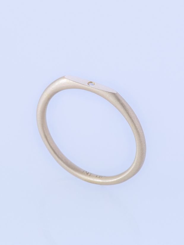 【ENEY(エネイ)】SURFACE K10YG POINT MATTE SLIM RING