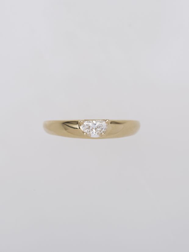 【ENEY(エネイ)】DROP STRAIGHT 0.2CT HALF MOON DIAMOND K18YG RING