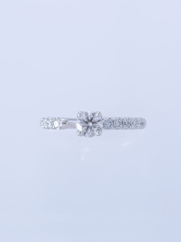 【ENEY(エネイ)】ONE PT900 ROUND 0.5CT HALF ETERNITY RING