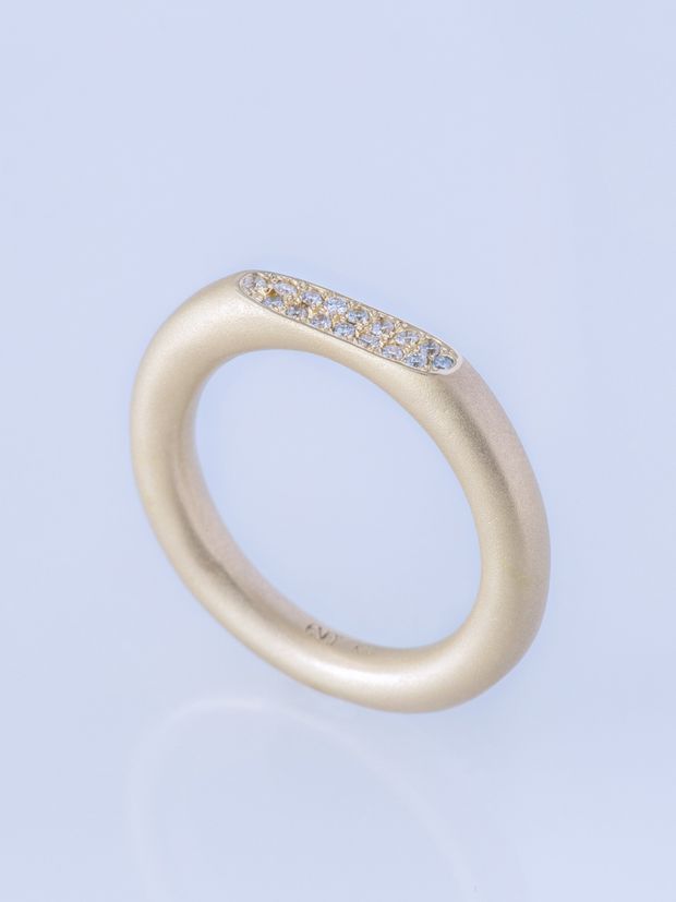 【ENEY(エネイ)】SURFACE K10YG MELEE DIAMOND MATTE RING