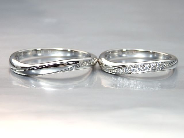 親子二代で選ぶ、シンドバットの結婚指輪