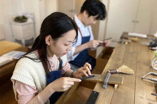 とても楽しく作成できました。初めての指輪づくりだったのですが 自分たちが出来る範囲でうまく出来上がったのではないかなと思っています！
