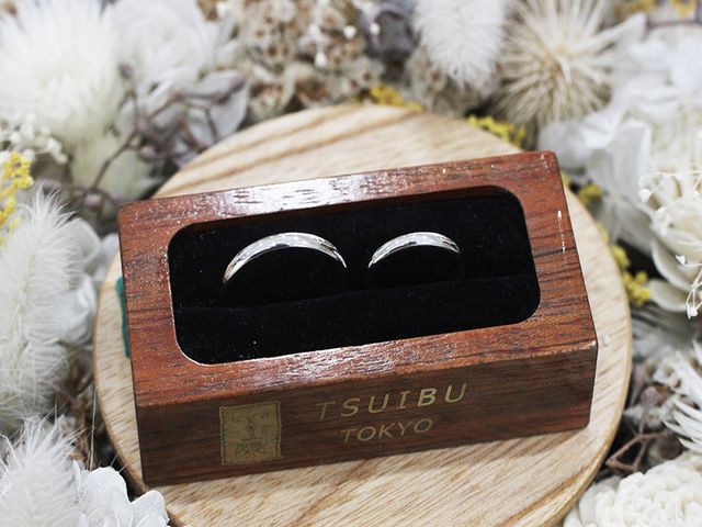 輝くほどに思いを込めて。プラチナの手作り結婚指輪