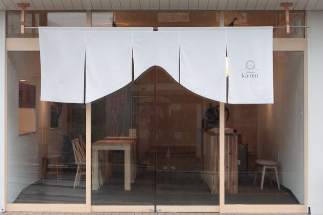 YUBIWAYA Karen（ユビワヤ カレン）について