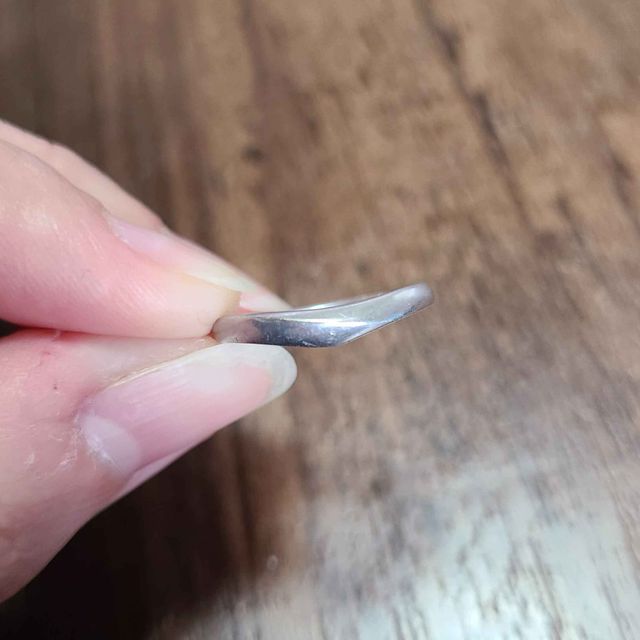 半分ほどマットコートされています