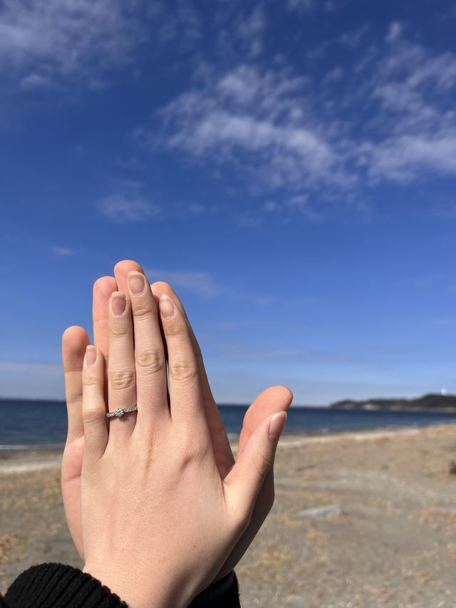 婚約指輪をもらってからドライブデートに行った時に撮影しました