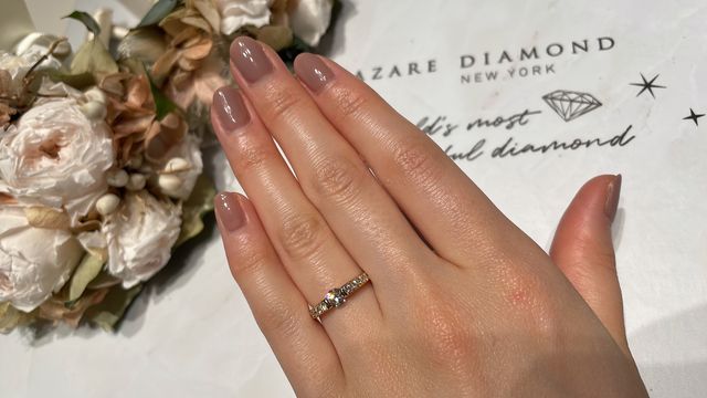 ラザールダイヤモンドにてシルヴァンのイエローゴールド。