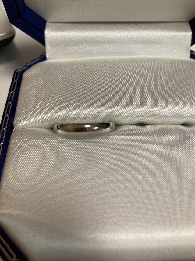 シンプルな結婚指輪