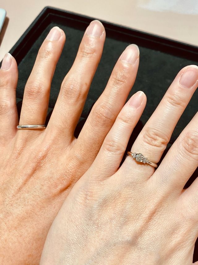 お花のデザインがかわいい♪サイドメレもゴージャス