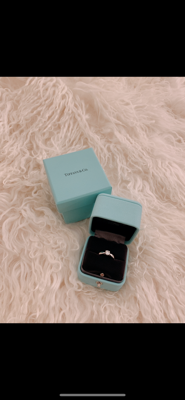 ティファニーブルーのリングピロー、boxです。