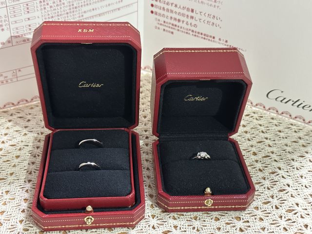 婚約指輪と一緒のバレリーナで揃えました。