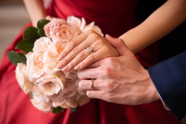 シンプルで普段もつけやすいデザインを選びました。