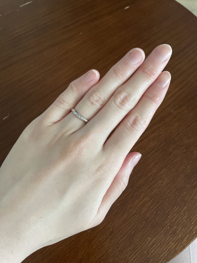 指にしっかり馴染んでお気に入りです。