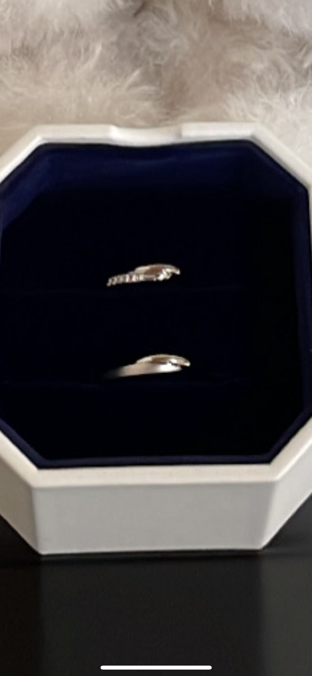 プラチナでさびにくいです。