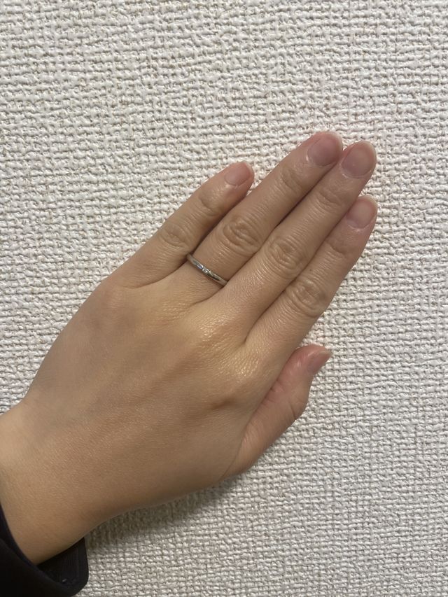 どんな服もチグハグにならないデザインが決め手になりました。