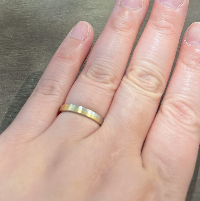 着けている感覚が無い位に着け心地が良くフィットしています。