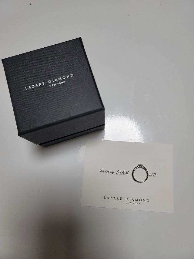 ケースとともに