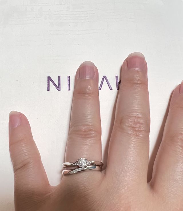 重ね付けするとこのような感じになります。かわいい！