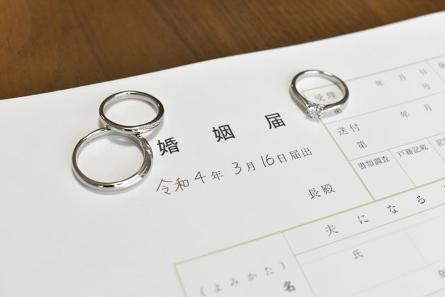 同ブランドの婚約指輪と