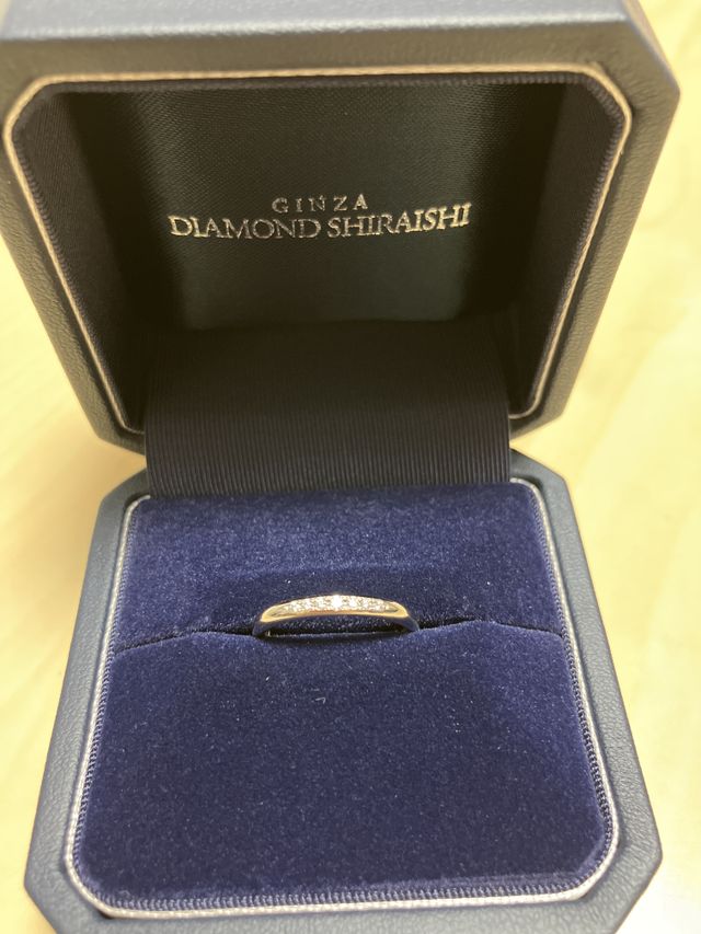 tear of lilyダイアモンド7石
シンプルな指輪