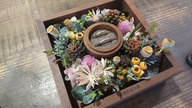 完成した結婚指輪