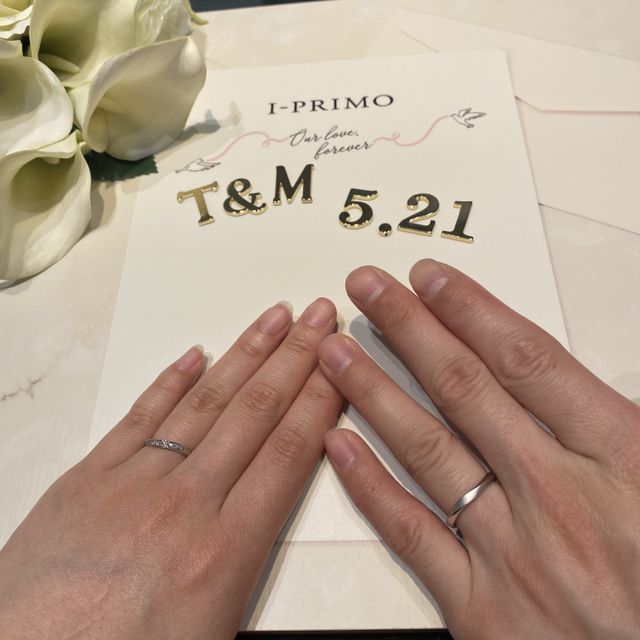 素敵な指輪が届いて結婚が近づいてる感じがしてワクワクしてます