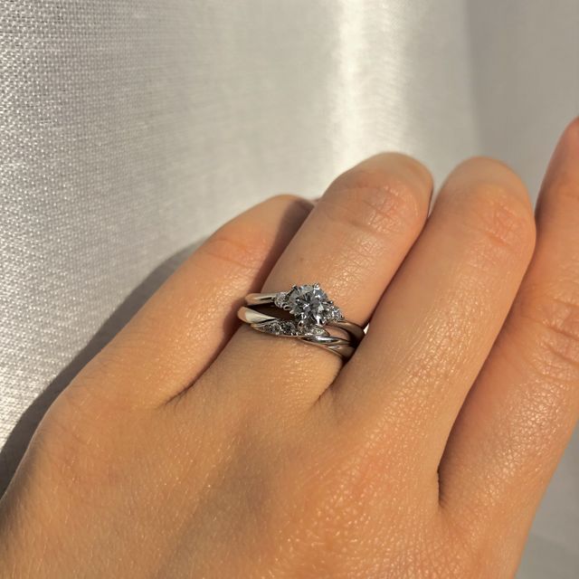 重ね付け時のマッチ感が気に入っています。