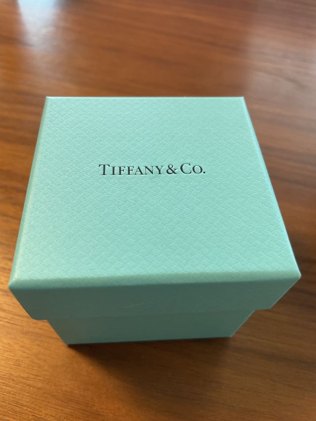 Tiffanyカラーのボックス