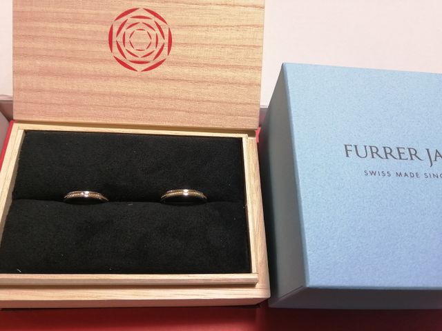 リングケースは桐箱
フラージャコーのもついてました