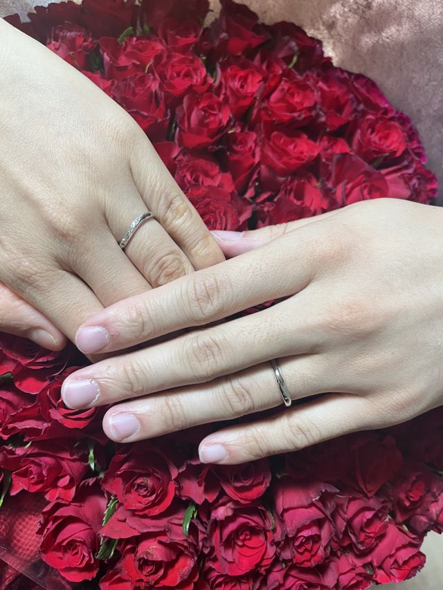 華奢ながらもこだわりが詰まった指輪ができました。
