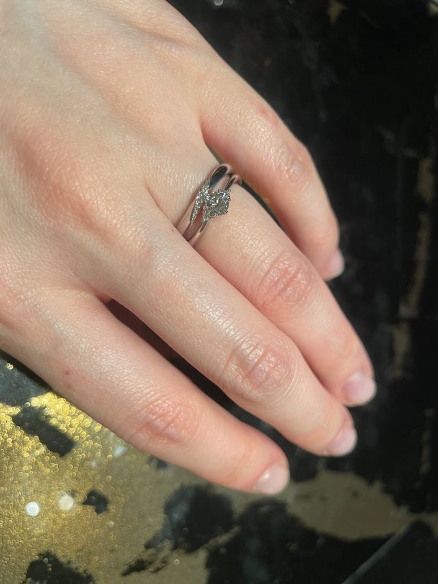 結婚指輪とともに！