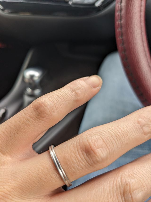 シンプルなデザインです。