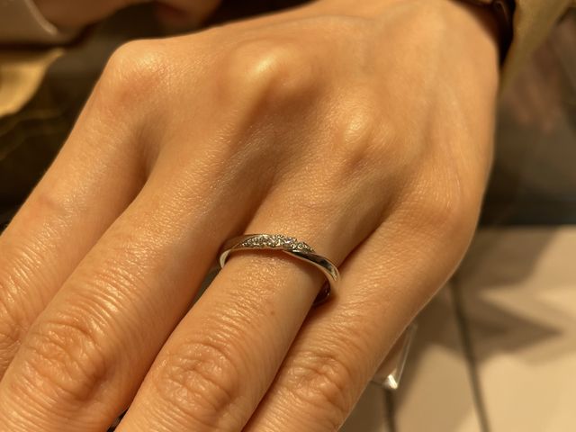 ストレートリングを選びました。