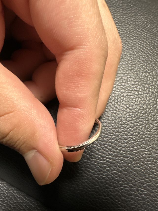 シンプルすぎずおしゃれなデザインがお気に入りです！