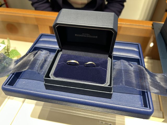 男性はshining flow です。