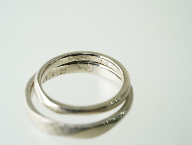 レーザーでイラストを入れてもらいました。ひっそり、オリジナル