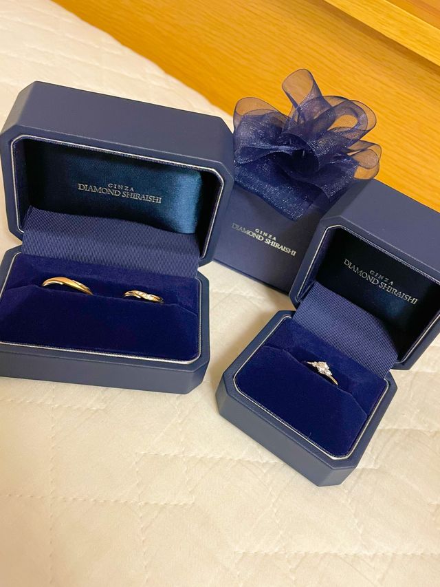 結婚指輪と婚約指輪